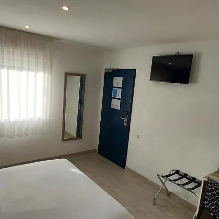 Brit Confort Cadarache Hotel 3*