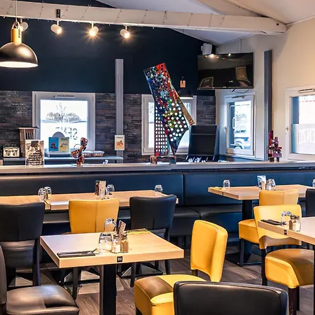 Hotel Brit Confort Cadarache 3*