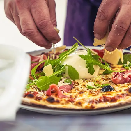 Brit Confort Cadarache 3* Manosque