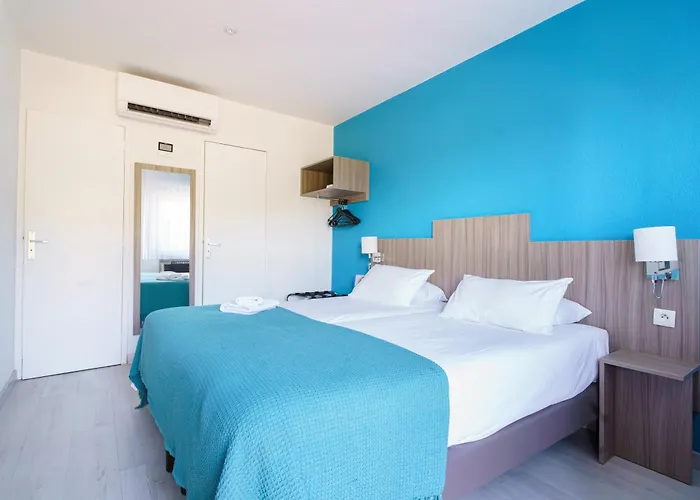 Brit Confort Cadarache Hotel