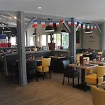 Brit Confort Cadarache Hotel