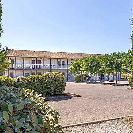 Brit Confort Cadarache 3* Manosque