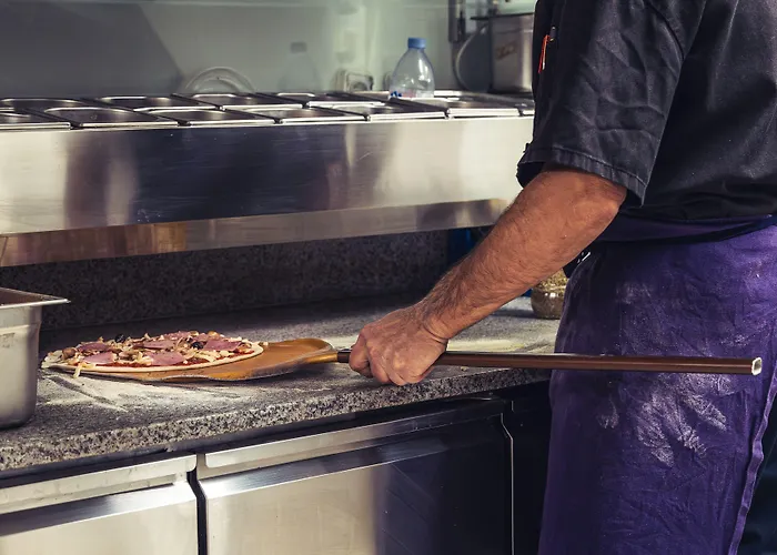 Brit Confort Cadarache Hotel 3*