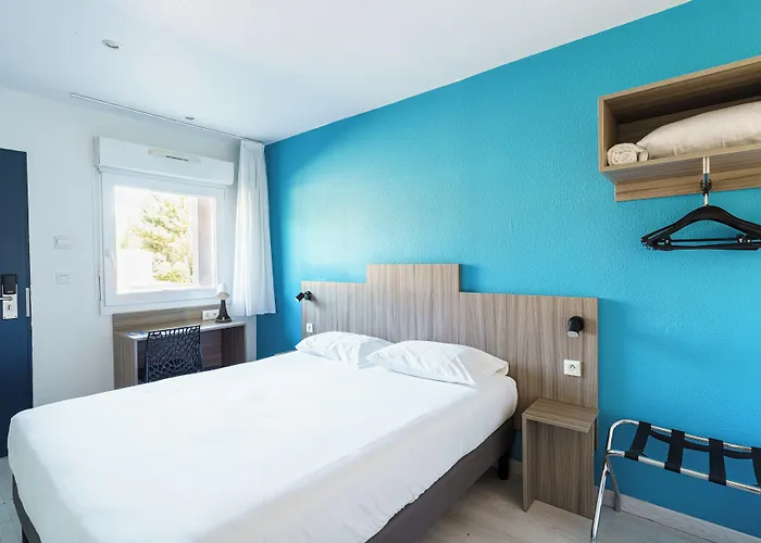 Hotel Brit Confort Cadarache Manosque